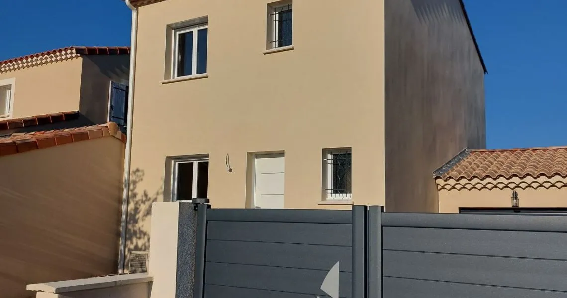 image Projet de construction d'une maison 94 m² avec terrain à COURSAN (11)